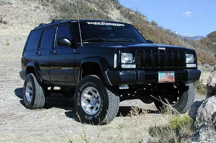 Tuff Country 43802KH 3.5in Lift Kit with Rear Leaf Springs SX6000 for 1987-2001 Jeep Cherokee 4WD
