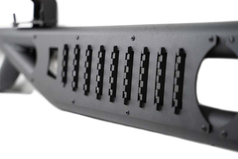 DV8 Offroad 18-23 Jeep Wrangler JL 4 Door Body/Pinch Weld Mounted Step - #SRJL-08