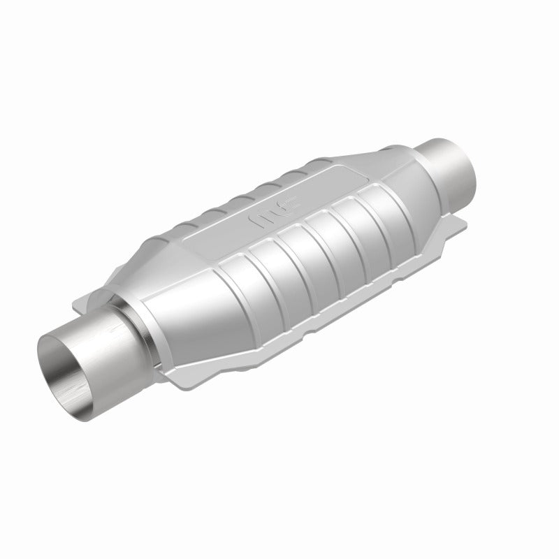 MagnaFlow 51006 Conv Univ 2.5in Inlet/Outlet Center/Center Oval 12in Body L x 6.5in W x 16in Overall L - #51006