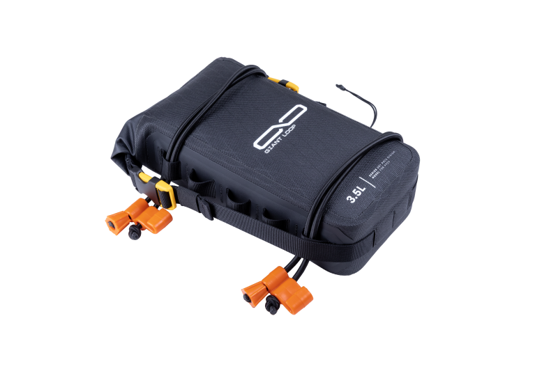 Giant Loop FDBG25-B Fender Bag Number Plate Bag 3.5L Black Motorcycle