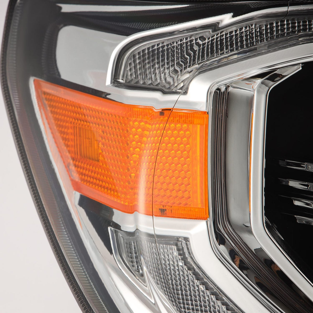 AlphaRex 880827 07-13 Toyota Tundra / 08-17 Sequoia PRO-Series Projector Headlights Chrome with Sequential Signal + DR