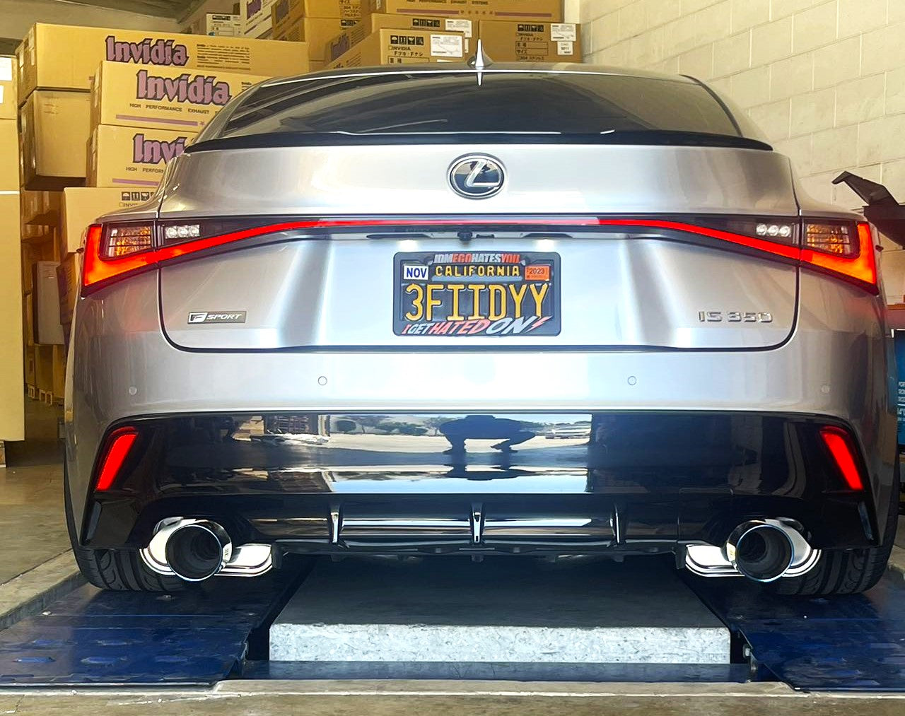 Invidia HS13LISG3T 13-Up Lexus IS250/350 V6 Titanium Tip Axle-back Exhaust