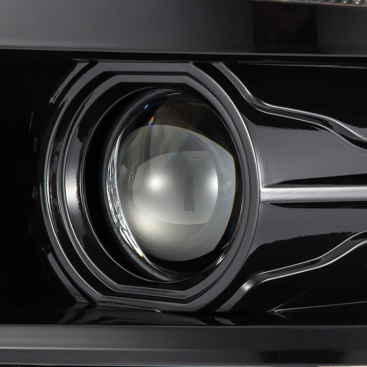 AlphaRex 880244 04-15 Chevrolet 1500 HD LUXX LED Projector Headlights Alpha-Black with Sequential Activation Light / Sequential Signal