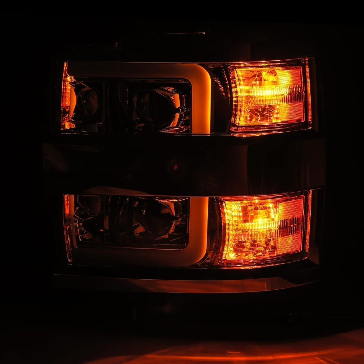 AlphaRex 880099 15-19 Chevrolet Silverado 2500/3500 LUXX-Series Projector Headlights Chrome with Activation Sequential Signal & DRL