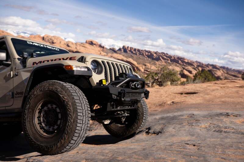 DV8 Offroad 18-23 Wrangler JL/Gladiator JT Spec Series Front Bumper - #FBJL-09