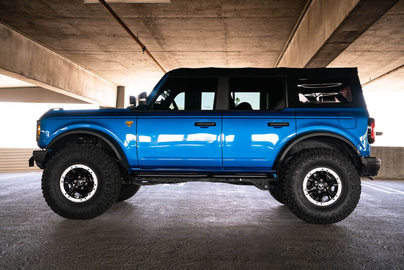 DV8 Offroad 21-22 Ford Bronco OE Plus Series Side Steps - #SRBR-02
