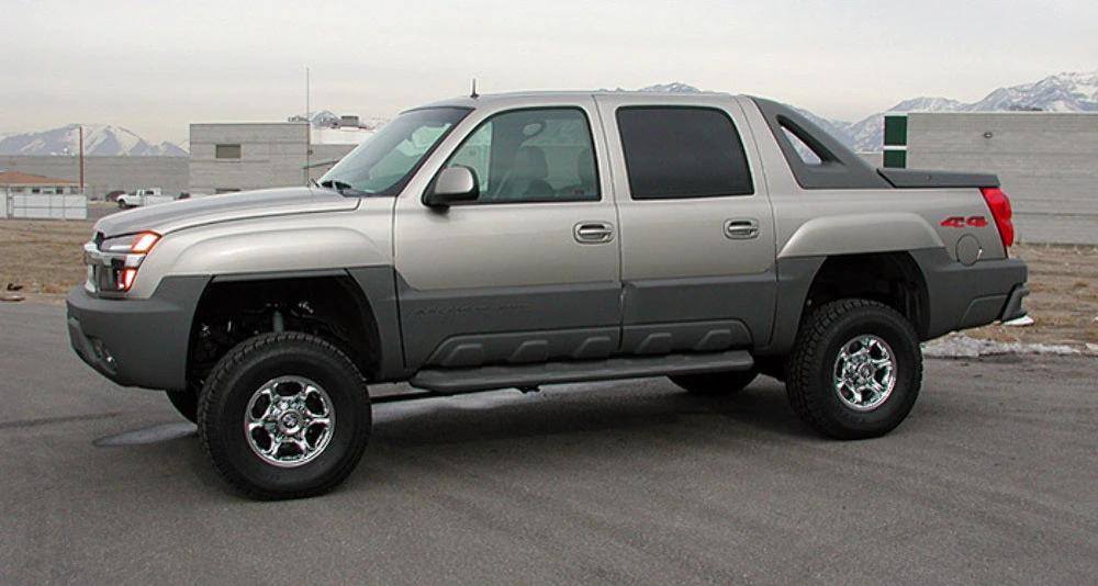 Tuff Country 16965 6in Lift Kit (with 1-Piece Sub Frame) for 2000-2006 Chevrolet Tahoe 1500 4WD