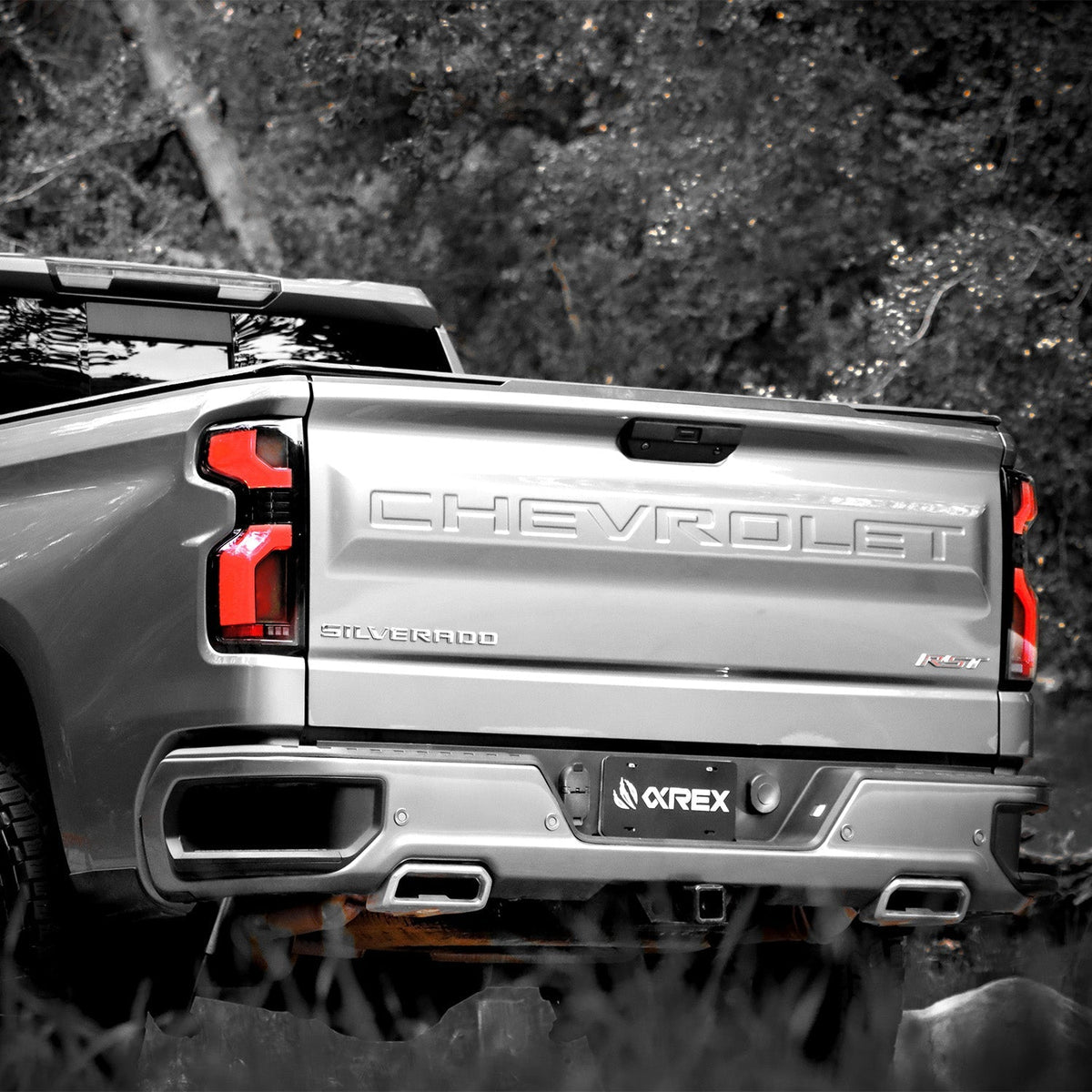 AlphaRex 620088 19-24 Chevrolet Silverado 1500 / 20-24 2500 HD/3500 HD LUXX-Series LED Tail Lights Black