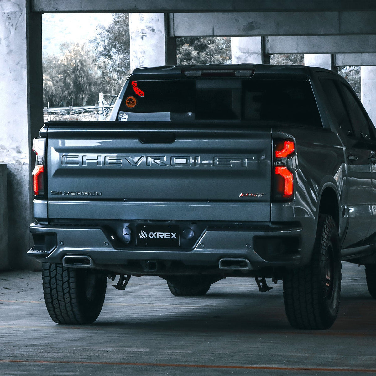 AlphaRex 620088 19-24 Chevrolet Silverado 1500 / 20-24 2500 HD/3500 HD LUXX-Series LED Tail Lights Black