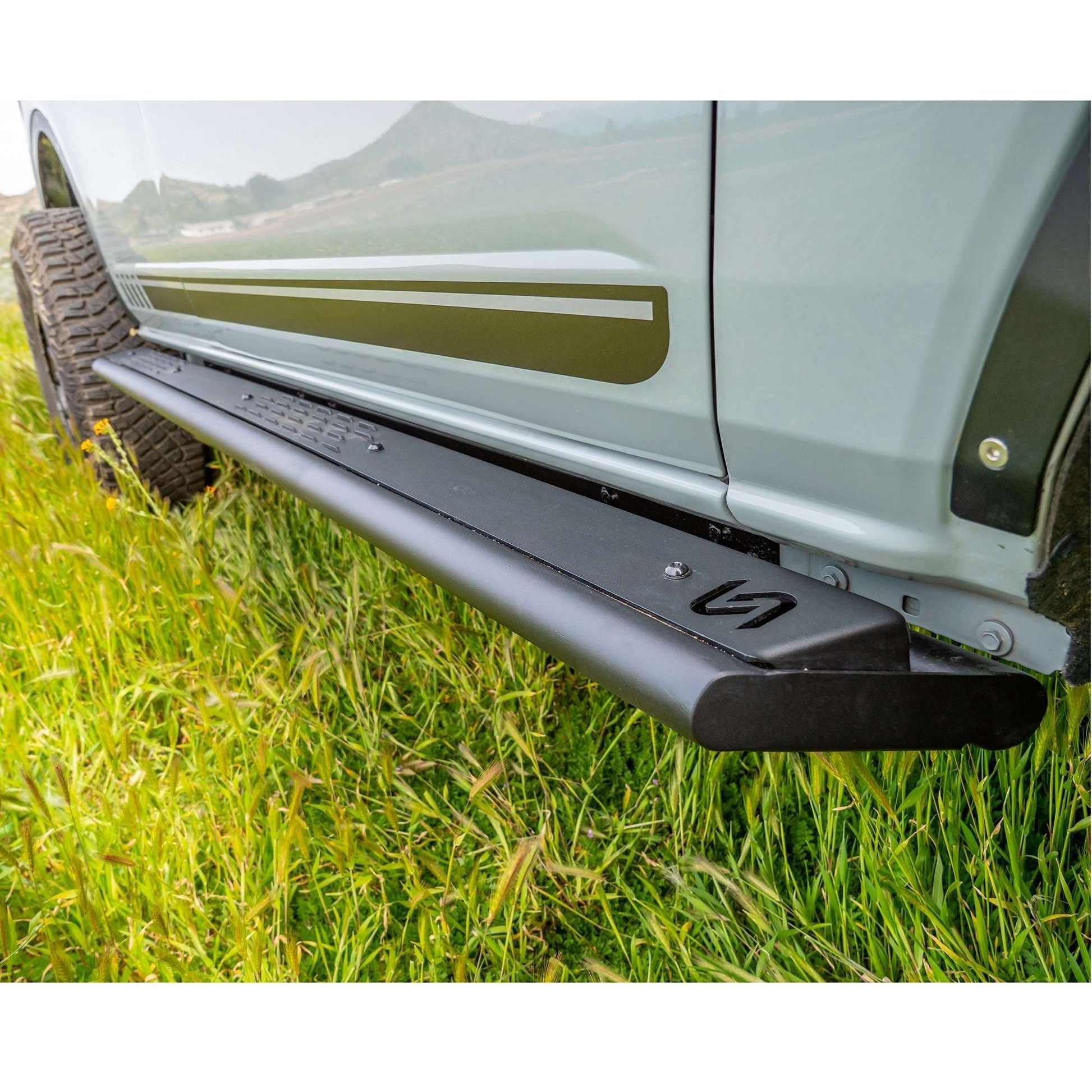 Turn Offroad ST1-M4 for 2021+ Ford Bronco 4 Door Step-Slider