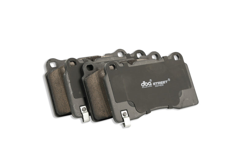 DBA 05-06 Ford GT Front Street Series Brake Pads