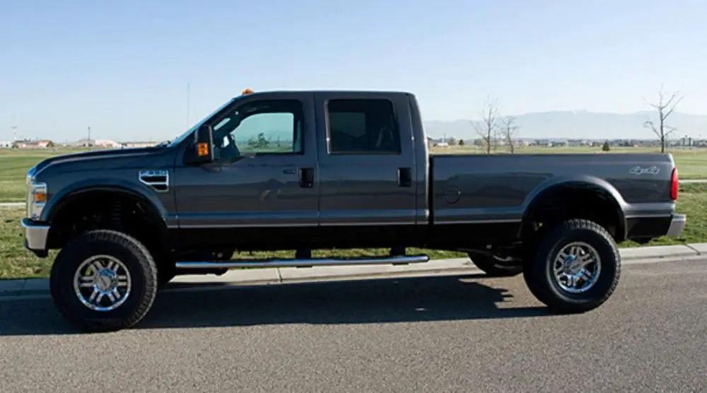 Tuff Country 25976KN 5in Lift Kit (Radius Arm Drop Bracket) SX8000 for 2008-2016 F-250 Super Duty