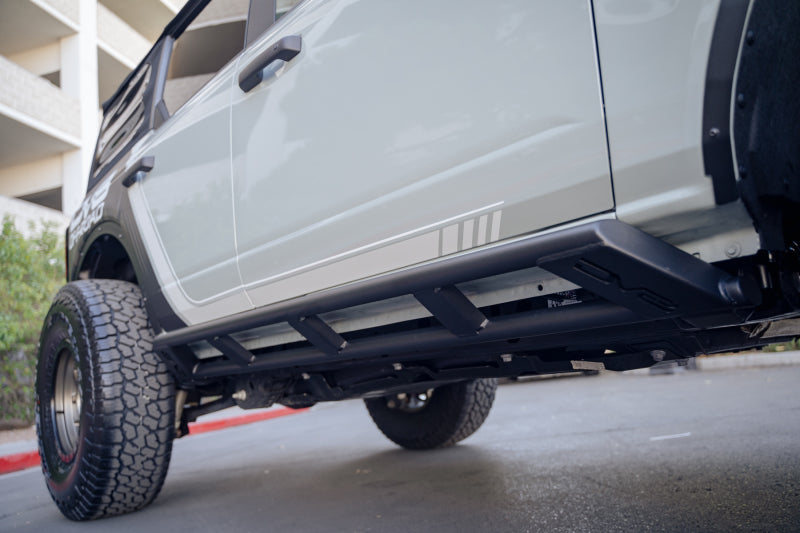 DV8 Offroad 21-22 Ford Bronco FS-15 Series Rock Sliders - #SRBR-01