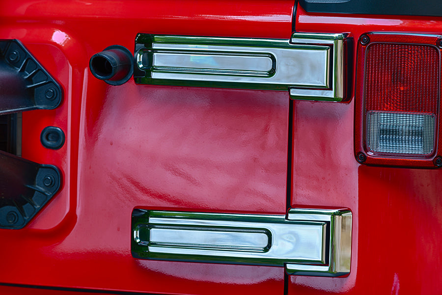 Kentrol 30017 Tailgate Hinge Overlays 4 Piece for 2007-2018 Jeep Wrangler JK - Polished Silver