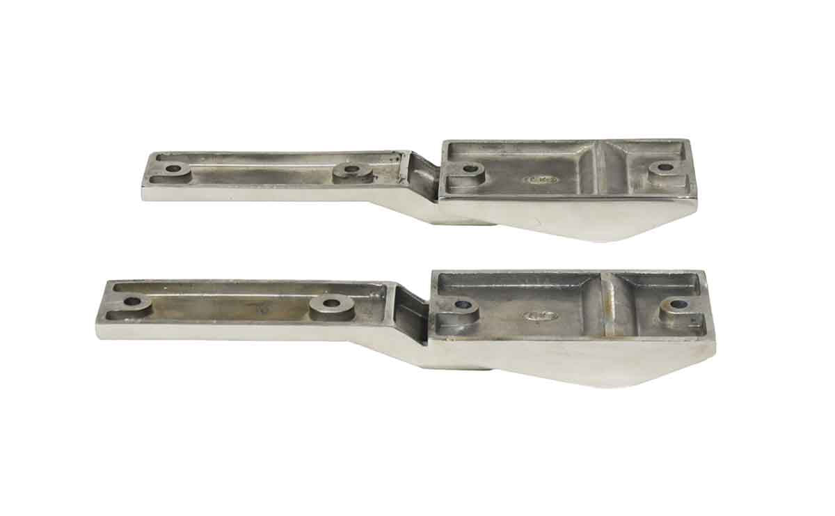 Kentrol 30478 Tailgate Hinge Pair for 1997-2006 Jeep Wrangler TJ LJ - Polished Silver