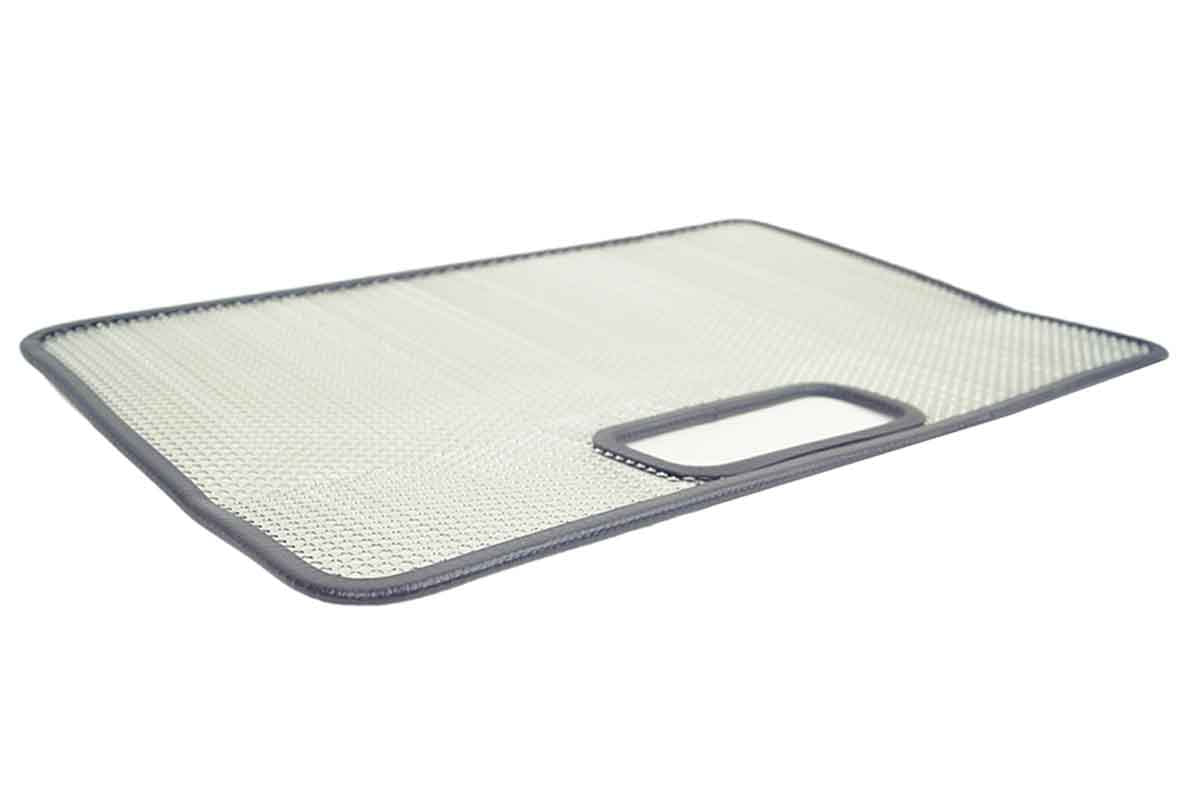 Kentrol 30490 Bug Shield for 1997-2006 Jeep Wrangler TJ LJ - Polished Silver
