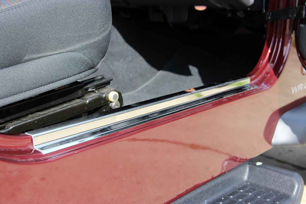 Kentrol 30494 Entry Guards Pair for 1997-2006 Jeep Wrangler TJ LJ - Polished Silver