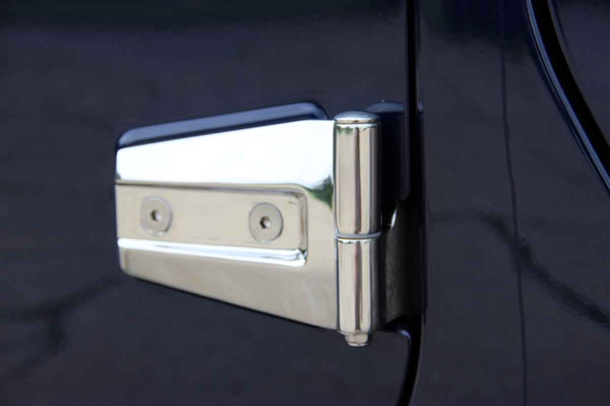 Kentrol 30575 Door Hinge Set 4 Piece for 2007-2018 Jeep Wrangler JK 2-Door - Polished Silver