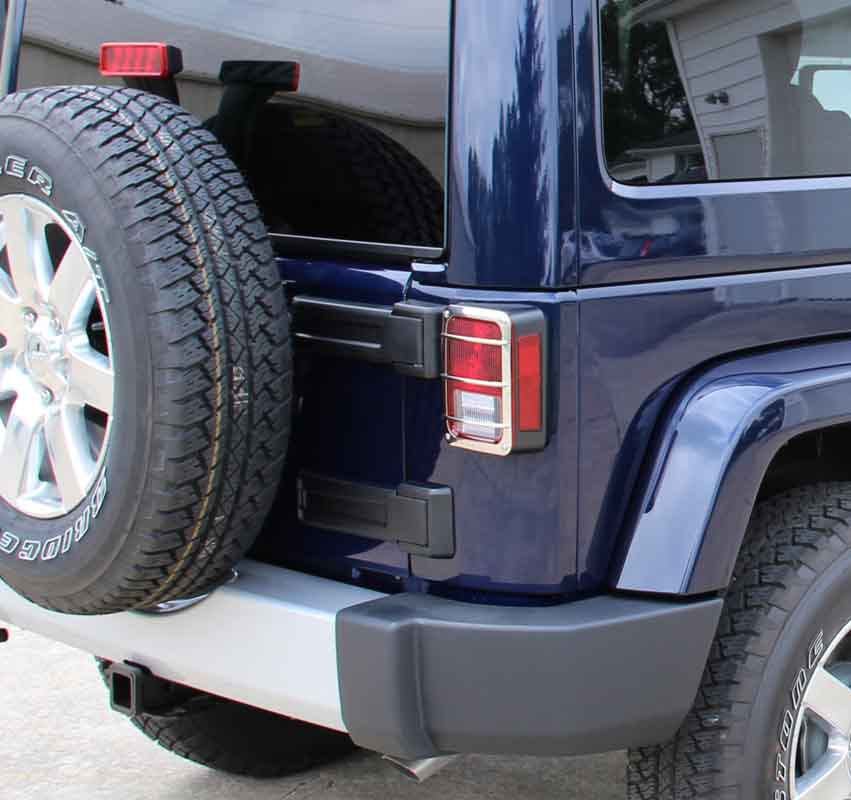 Kentrol 30582 Taillight Guards Pair for 2007-2018 Jeep Wrangler JK - Polished Silver