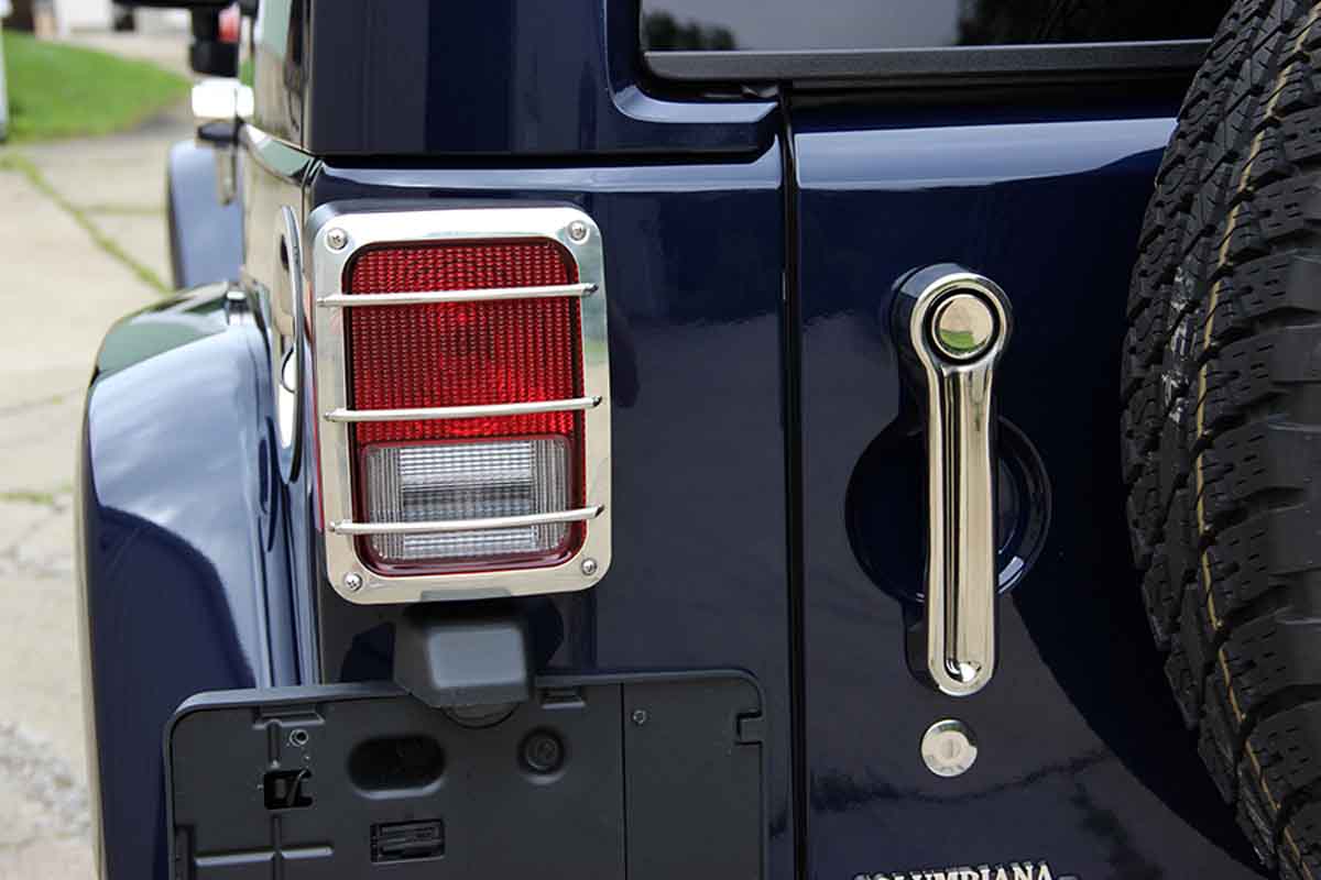 Kentrol 30582 Taillight Guards Pair for 2007-2018 Jeep Wrangler JK - Polished Silver