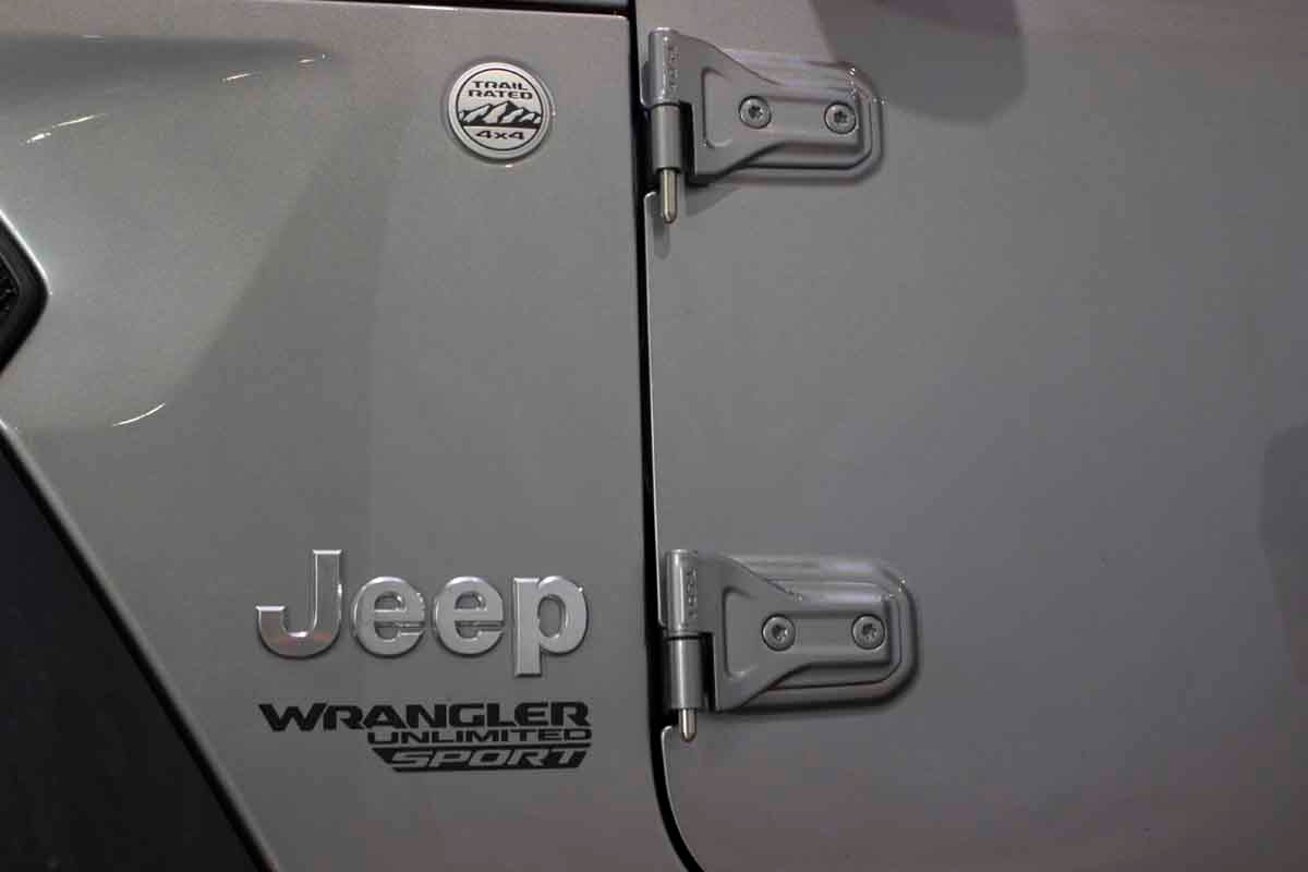 Kentrol 30717 Door Alignment Pins for 2018-2026 Jeep Wrangler JL Gladiator - Polished Silver