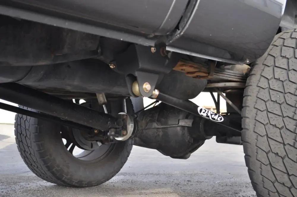 Tuff Country 30991 Performance Traction Bars Pair for 2003-2012 Dodge Ram 3500 4WD (4in Axle)