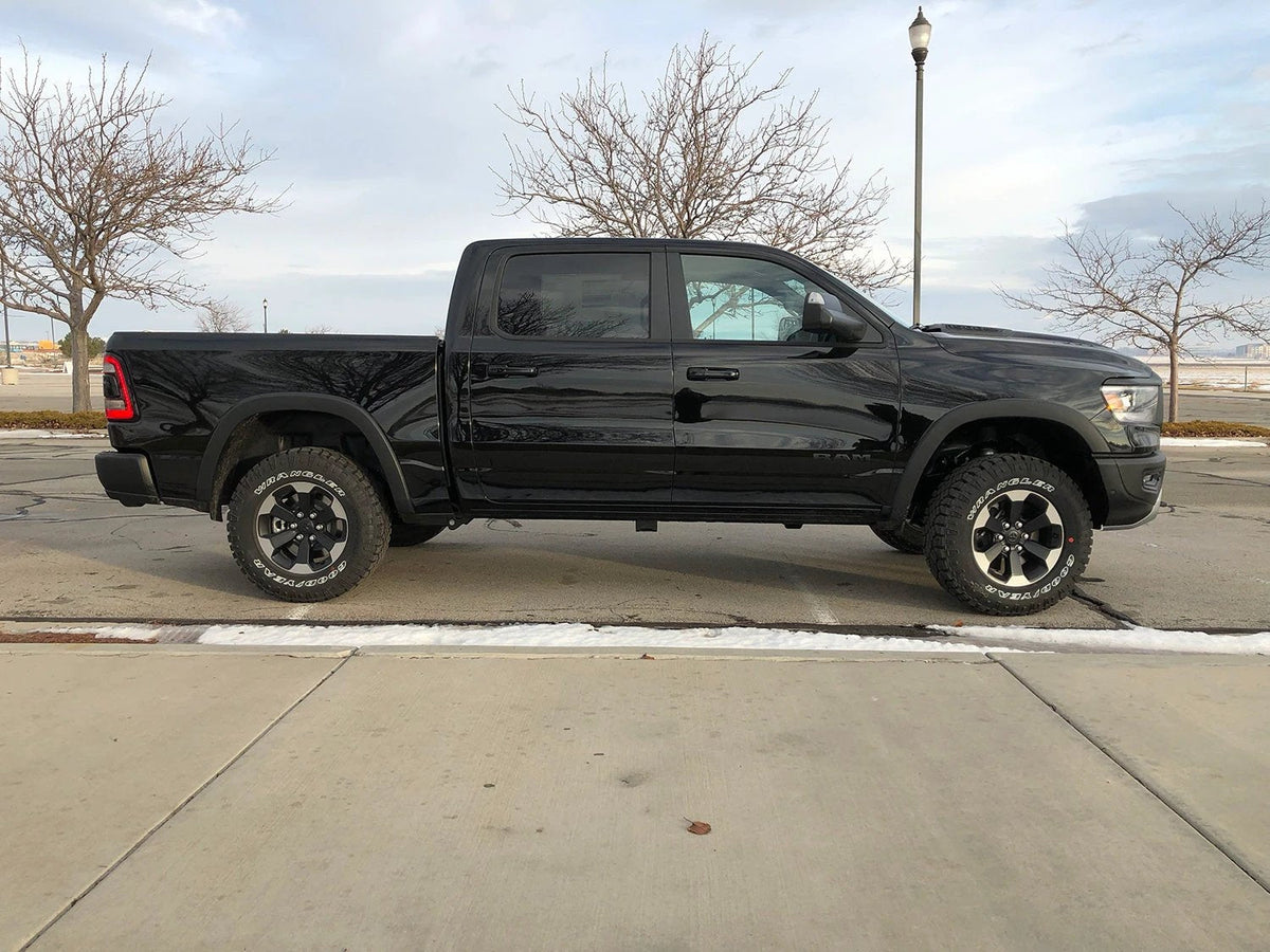 Tuff Country 32107 2.5in Leveling Kit with Uni-Ball Arms No Shocks for 2019-2023 Ram 1500 Rebel