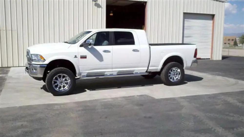 Tuff Country 34022KN 4.5in Lift Kit SX8000 for 2009-2012 Dodge Ram 3500 4WD