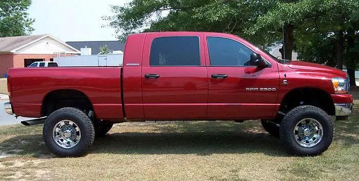 Tuff Country 36004K 6in Lift Kit with Coil Springs No Shocks for 2003-2007 Dodge Ram 2500