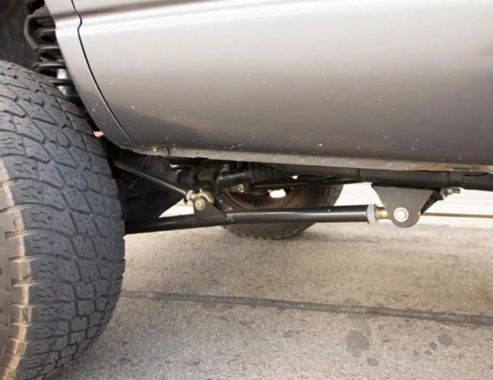 Tuff Country 36217KN 6in Arm Lift Kit with Coil Springs SX8000 for 2003-2007 Dodge Ram 3500