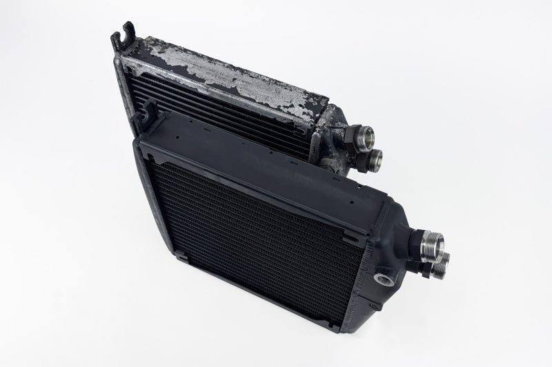 CSF 8334 Oil Cooler for Porsche 964/993 OEM+ Performance Fender
