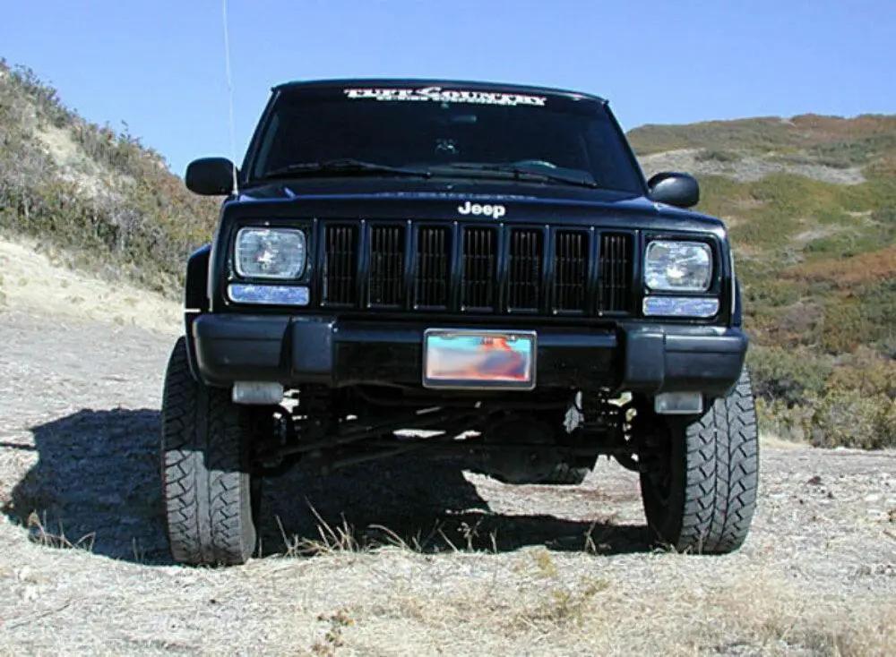 Tuff Country 43801 3.5in Lift Kit EZ-Flex No Shocks for 1987-2001 Jeep Cherokee 4WD