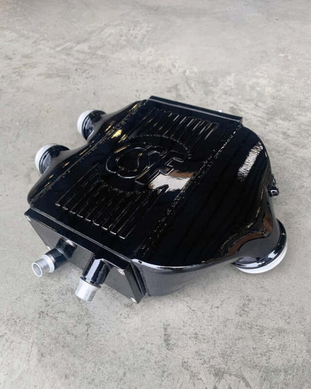 CSF 8082GB Charge-Air-Cooler - Gloss Black for 2014+ BMW M3/M4 (F8X) Top Mount