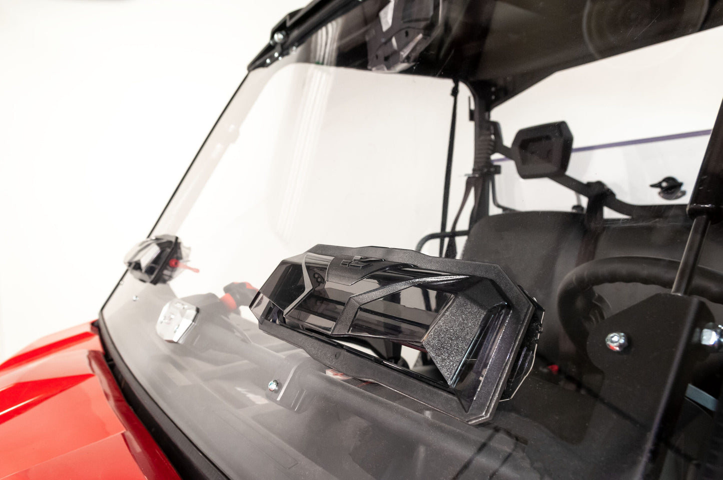 Seizmik 16-23 Can Am Defender HD5-HD10/MAX Windshield Flip Up Vented 50-50247KIT
