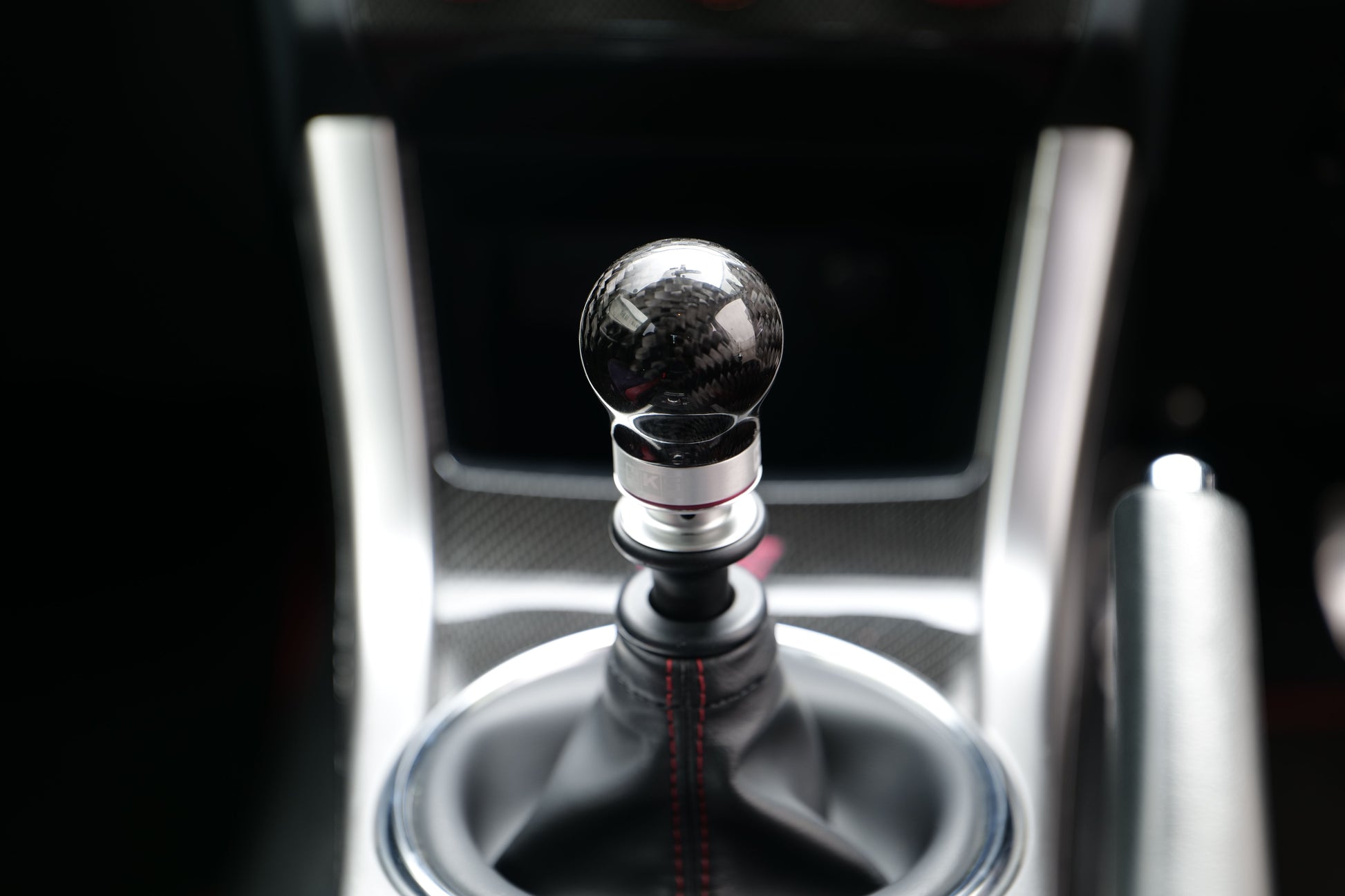 HKS 15-21 Subaru WRX STI 6MT Carbon Shift Knob