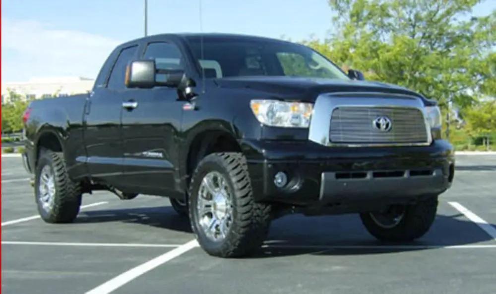 Tuff Country 53070KN 2.5in Lift Kit SX8000 for 2007-2022 Toyota Tundra 4WD/2WD (Excludes TRD Pro)