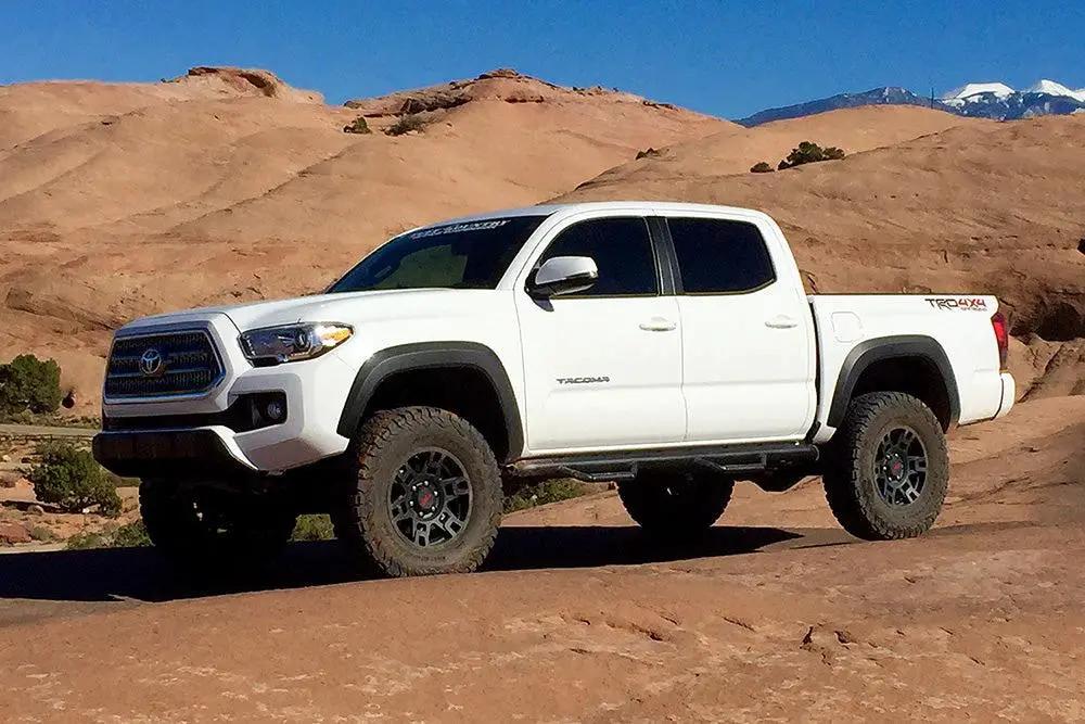Tuff Country 53905KN 3in Lift Kit with Control Arms SX8000 for 2005-2023 Tacoma (Excl TRD Pro)