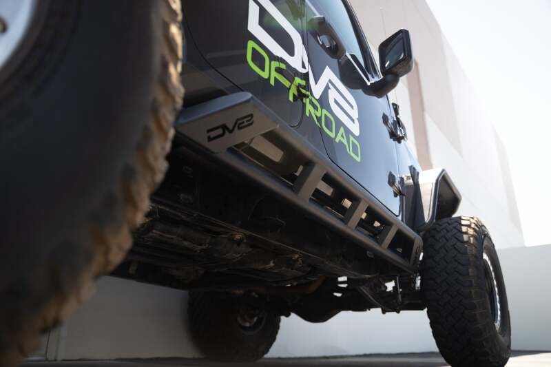 DV8 Offroad 18-23 Jeep Wrangler JL 4 Door FS-15 Series Rock Sliders - #SRJL-07