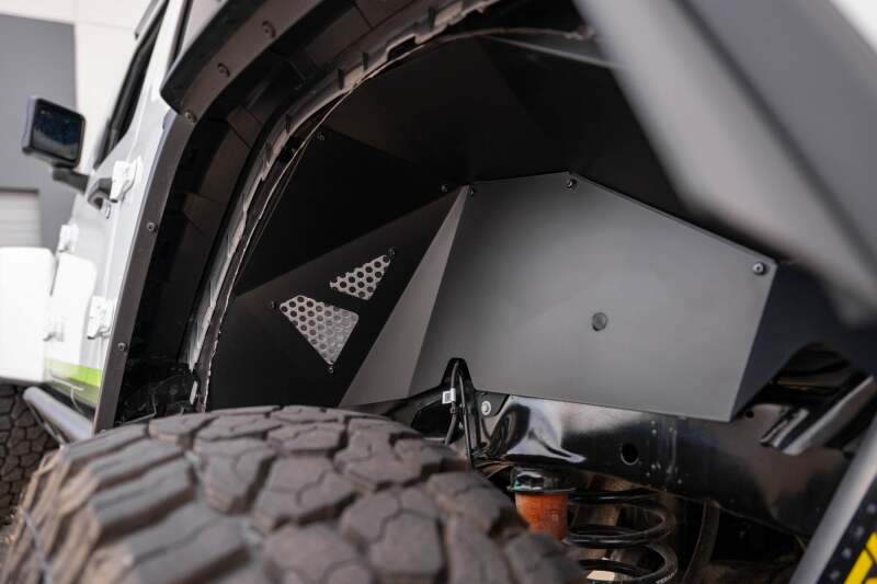 DV8 Offroad 18-24 Jeep Wrangler JL Rear Inner Fenders - #INFEND-06RB