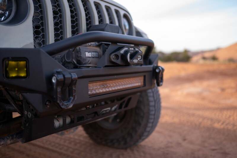 DV8 Offroad 18-23 Jeep Wrangler JL / 20-23 Jeep Gladiator JT FS-7 Mid-Width Winch Front Bumper - #FBJL-07
