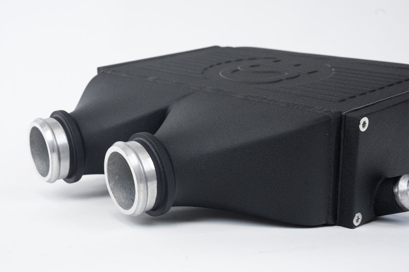 CSF 8082 Charge-Air-Cooler for 2014+ BMW M3/M4 (F8X) Top Mount Crinkle Black