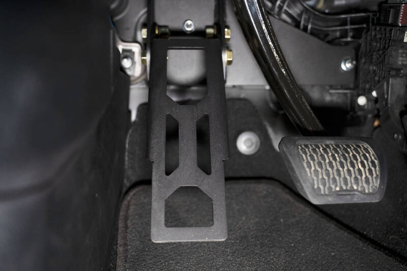 DV8 Offroad 18-20 Jeep Wrangler JL Adjustable Dead Pedal - #STJL-03
