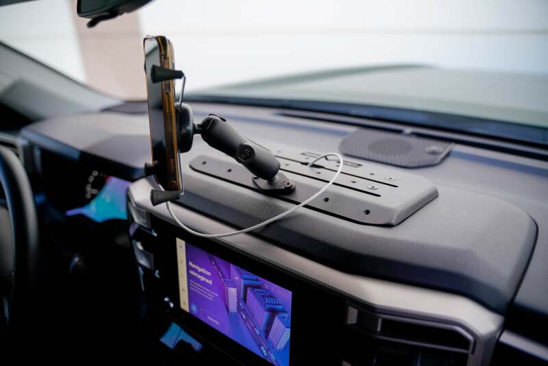 DV8 22-23 Toyota Tundra + Sequoia Digital Device Dash Mount - #DMT2-01