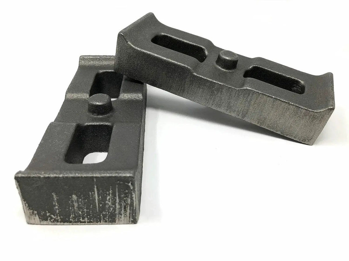 Tuff Country 79064 1in Cast Iron Lift Blocks Pair for 2001-2010 GMC Sierra 2500HD/3500 4WD
