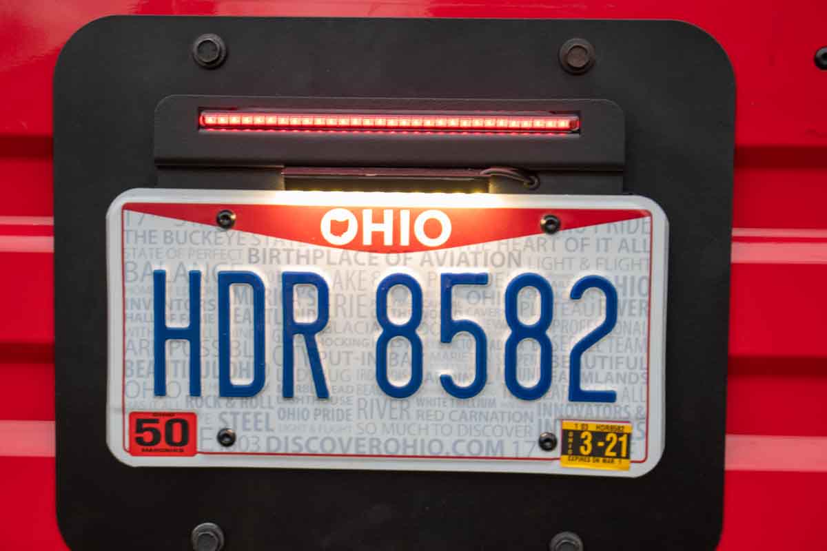 Kentrol 80710 Rear License Plate Mount with LED for 1997-2006 Jeep Wrangler TJ LJ - Textured Black