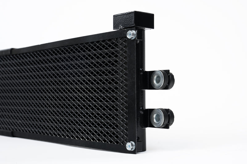CSF 8220 Engine Oil Cooler w/ Rock Guard for BMW F8X M3/M4/M2C