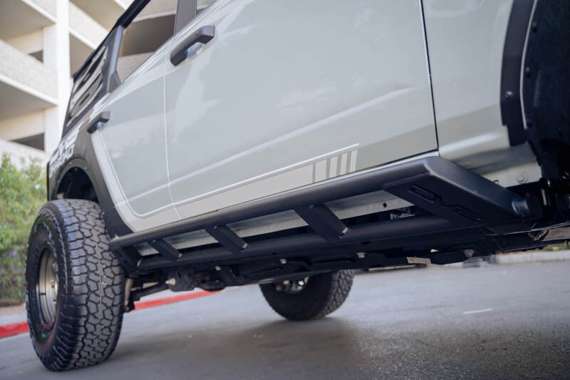 DV8 Offroad 21-22 Ford Bronco FS-15 Series Rock Sliders - #SRBR-01