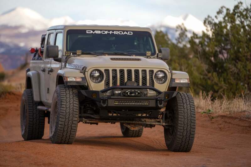 DV8 Offroad 18-23 Jeep Wrangler JL / 20-23 Jeep Gladiator JT FS-7 Mid-Width Winch Front Bumper - #FBJL-07