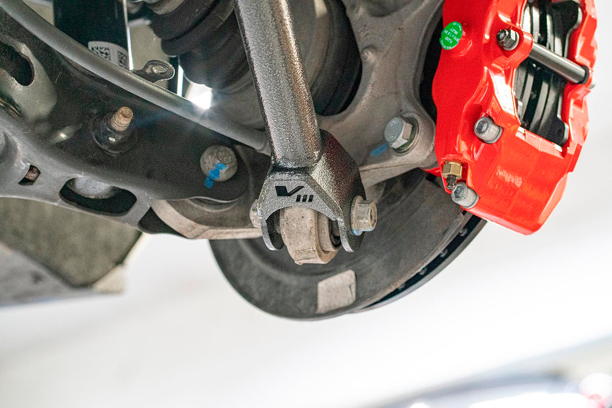 BMR 2015-2019 Cadillac CTS-V 15in Conversion Kit with Drilled & Slotted Rotors & Red Calipers