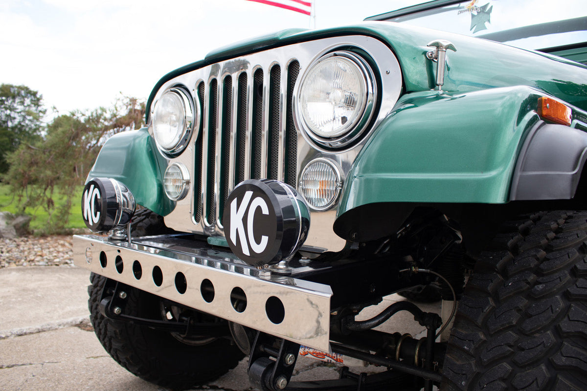 Kentrol 30429 54in Front Bumper with License Plate Holes for 1955-1986 Jeep CJ5 CJ7 CJ8 - Polished Silver